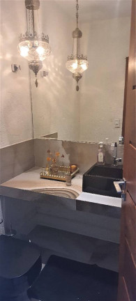 Imagem Casa com 7 Quartos à Venda, 1.800 m² em Outeiro Do São Francisco - Porto Seguro Imagem Casa com 7 Quartos à Venda, 1.800 m² em Outeiro Do São Francisco - Porto Seguro