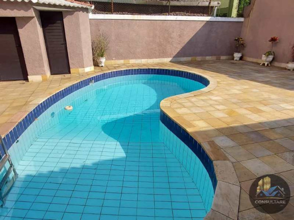 Casa com 4 Quartos à Venda, 379 m² em José Menino - Santos