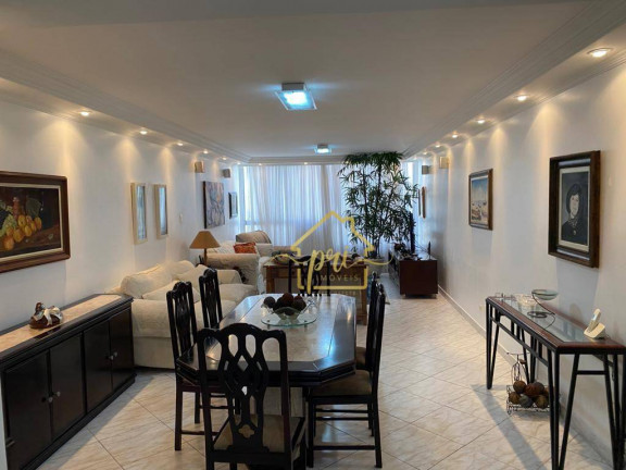 Apartamento com 3 Quartos à Venda, 155 m² em Gonzaga - Santos