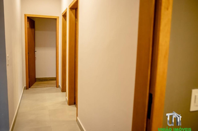 Imagem Casa com 3 Quartos à Venda, 156 m² em Jardim Lago Do Moinho - Bragança Paulista Imagem Casa com 3 Quartos à Venda, 156 m² em Jardim Lago Do Moinho - Bragança Paulista