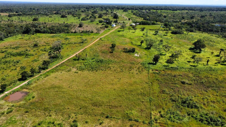 Imagem Fazenda à Venda, 950 m² em Cuiabá Imagem Fazenda à Venda, 950 m² em Cuiabá