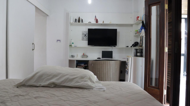 Imagem Casa com 4 Quartos à Venda, 700 m² em Marapé - Santos Imagem Casa com 4 Quartos à Venda, 700 m² em Marapé - Santos