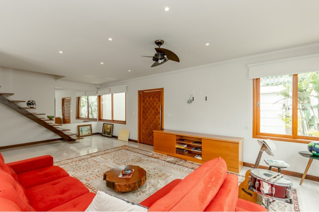 Imagem Casa com 3 Quartos à Venda, 247 m² em Guarapiranga - São Paulo Imagem Casa com 3 Quartos à Venda, 247 m² em Guarapiranga - São Paulo