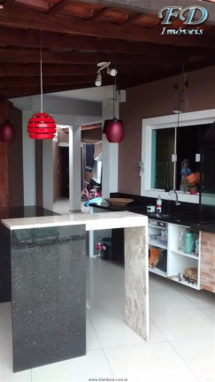 Imagem Casa com 3 Quartos à Venda, 150 m² em Terra Preta (terra Preta) - Mairiporã Imagem Casa com 3 Quartos à Venda, 150 m² em Terra Preta (terra Preta) - Mairiporã