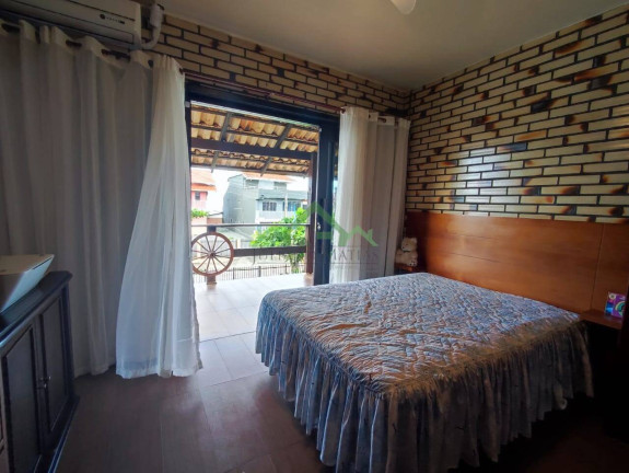Imagem Casa com 3 Quartos à Venda, 143 m² em Centro - Balneário Barra Do Sul