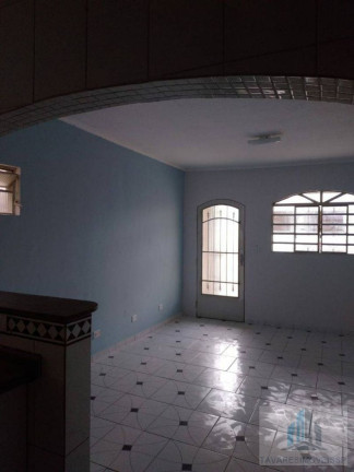 Imagem Sobrado com 5 Quartos à Venda, 210 m² Imagem Sobrado com 5 Quartos à Venda, 210 m²