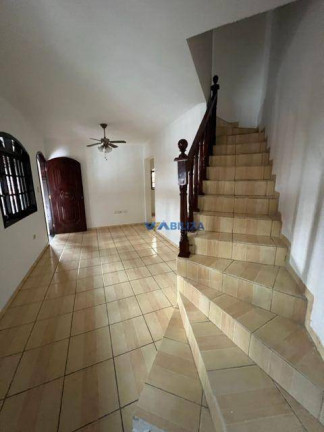 Imagem Sobrado com 3 Quartos à Venda, 175 m² em Jardim Vila Galvão - Guarulhos Imagem Sobrado com 3 Quartos à Venda, 175 m² em Jardim Vila Galvão - Guarulhos