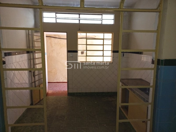 Imagem Casa com 2 Quartos à Venda, 300 m² em Centro - Lorena Imagem Casa com 2 Quartos à Venda, 300 m² em Centro - Lorena