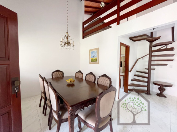 Imagem Casa com 3 Quartos à Venda, 250 m² em Sambaqui - Florianópolis Imagem Casa com 3 Quartos à Venda, 250 m² em Sambaqui - Florianópolis