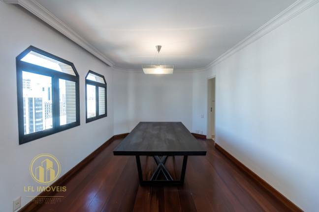 Imagem Apartamento com 3 Quartos para Alugar, 240 m² em Itaim Bibi - São Paulo