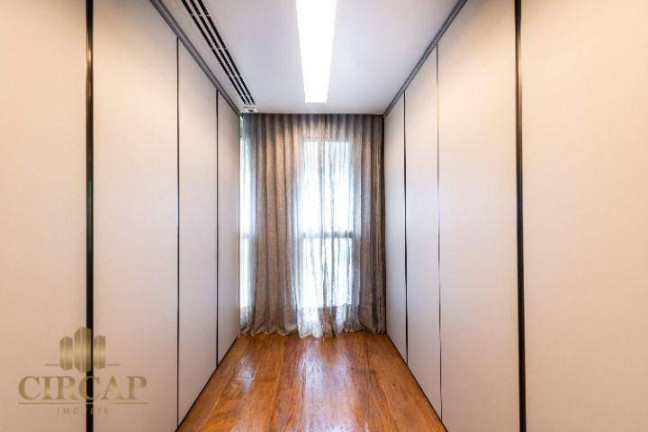 Imagem Casa com 3 Quartos à Venda, 628 m² em Alto De Pinheiros - São Paulo