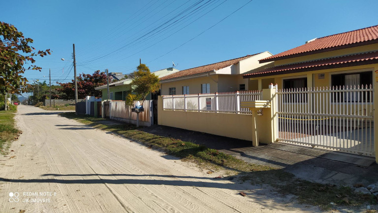 Imagem Casa com 4 Quartos à Venda, 360 m² em Balneário Cambiju - Itapoá Imagem Casa com 4 Quartos à Venda, 360 m² em Balneário Cambiju - Itapoá