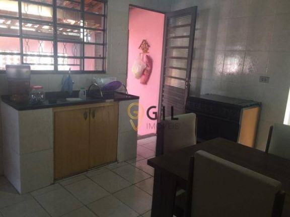 Imagem Casa com 3 Quartos à Venda, 263 m² em Jardim Pitoresco - Jacareí Imagem Casa com 3 Quartos à Venda, 263 m² em Jardim Pitoresco - Jacareí