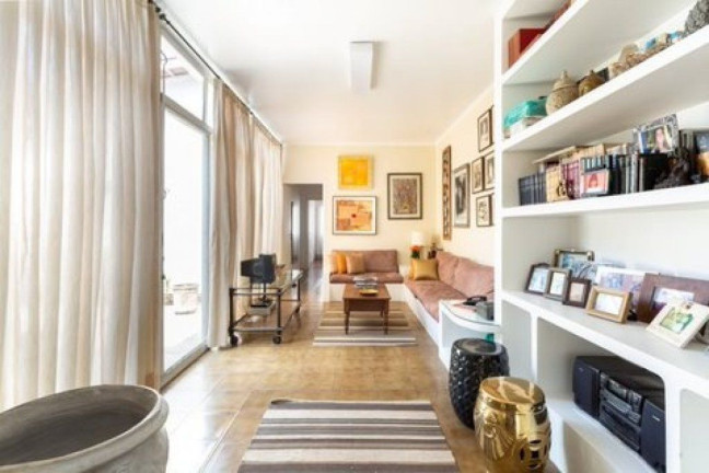 Imagem Casa com 3 Quartos à Venda, 160 m² em Sumaré - São Paulo Imagem Casa com 3 Quartos à Venda, 160 m² em Sumaré - São Paulo