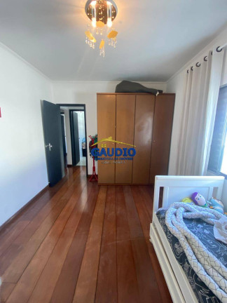 Imagem Casa com 3 Quartos à Venda, 271 m² em Campo Limpo - São Paulo Imagem Casa com 3 Quartos à Venda, 271 m² em Campo Limpo - São Paulo