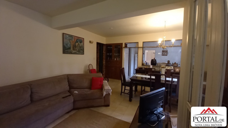 Imagem Casa com 3 Quartos à Venda, 200 m² em Vila Odete - Nova Lima