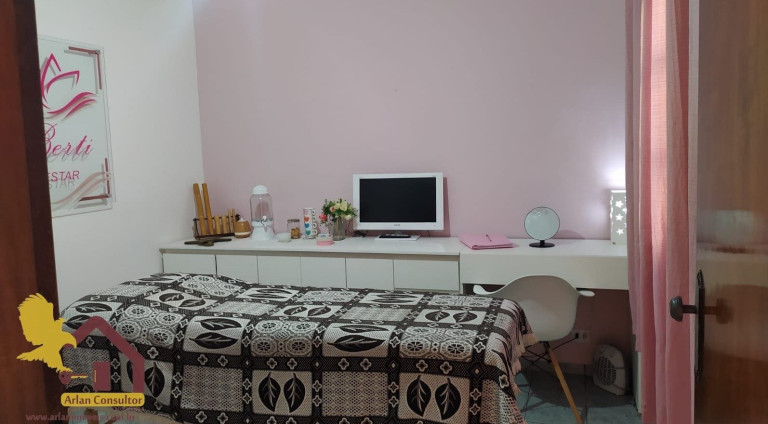 Imagem Casa com 3 Quartos à Venda, 127 m² em Região Central - Caieiras