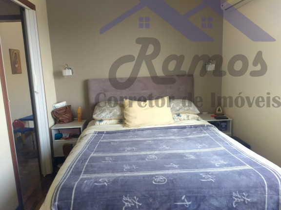 Imagem Imóvel com 2 Quartos à Venda, 56 m² em Cristal - Porto Alegre Imagem Imóvel com 2 Quartos à Venda, 56 m² em Cristal - Porto Alegre