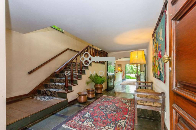 Imagem Casa com 6 Quartos à Venda, em Parque Silvino Pereira - Cotia Imagem Casa com 6 Quartos à Venda, em Parque Silvino Pereira - Cotia