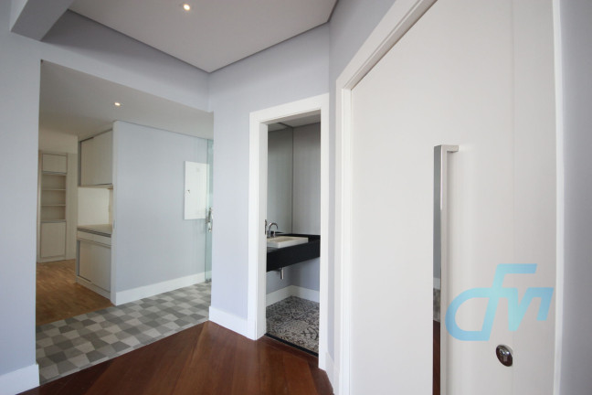 Imagem Apartamento com 3 Quartos à Venda, 244 m² em Moema - São Paulo Imagem Apartamento com 3 Quartos à Venda, 244 m² em Moema - São Paulo