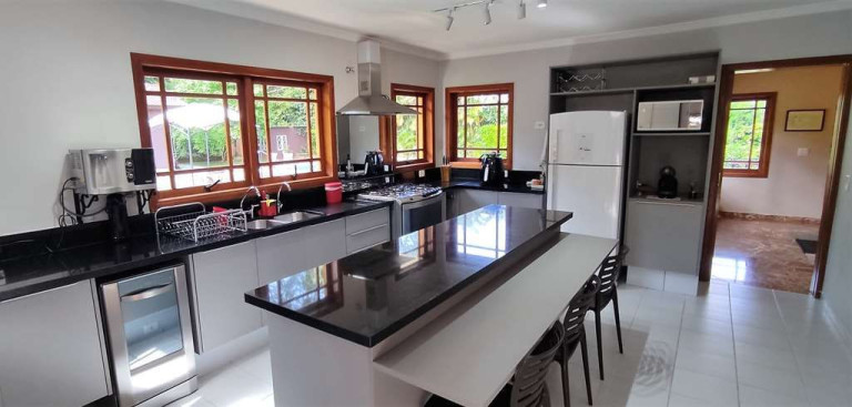 Imagem Casa de Condomínio com 3 Quartos à Venda, 330 m² em Algarve - Cotia Imagem Casa de Condomínio com 3 Quartos à Venda, 330 m² em Algarve - Cotia