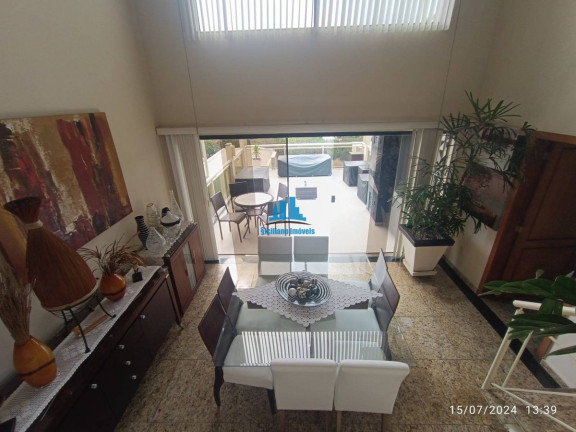Imagem Casa com 4 Quartos à Venda, 550 m² em Camboinhas - Niterói