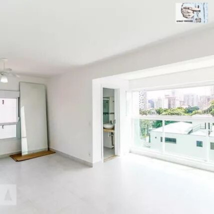 Imóvel com 1 Quarto para Alugar, 35 m² em Santo Amaro - São Paulo