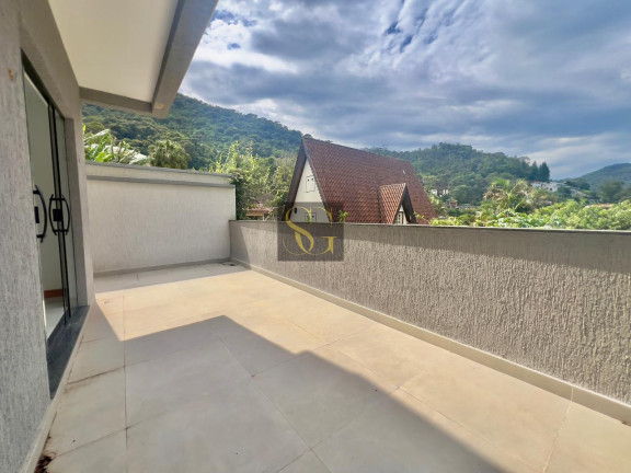 Imagem Casa de Condomínio com 3 Quartos à Venda, 104 m² em Alto - Teresópolis