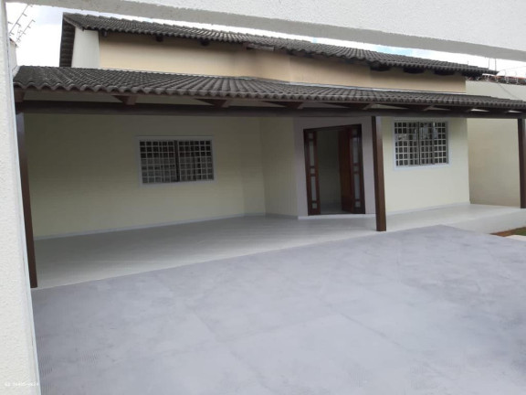 Imagem Casa com 3 Quartos à Venda, 360 m² em Setor Faiçalville - Goiânia Imagem Casa com 3 Quartos à Venda, 360 m² em Setor Faiçalville - Goiânia