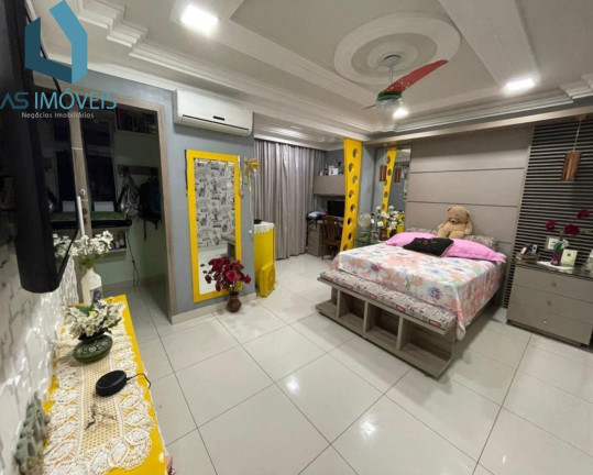 Imagem Casa com 5 Quartos à Venda, 446 m² em Portinho - Cabo Frio Imagem Casa com 5 Quartos à Venda, 446 m² em Portinho - Cabo Frio