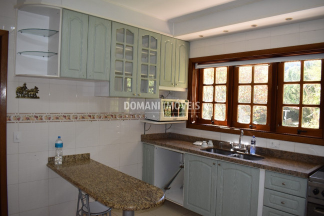 Imagem Casa com 4 Quartos à Venda, 450 m² em Região De Capivari - Campos Do Jordão Imagem Casa com 4 Quartos à Venda, 450 m² em Região De Capivari - Campos Do Jordão