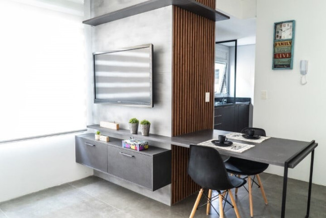 Imagem Imóvel com 2 Quartos à Venda, 61 m² em Menino Deus - Porto Alegre Imagem Imóvel com 2 Quartos à Venda, 61 m² em Menino Deus - Porto Alegre