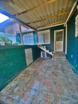 Imagem Casa com 2 Quartos à Venda, 50 m² em Costa E Silva - Porto Alegre Imagem Casa com 2 Quartos à Venda, 50 m² em Costa E Silva - Porto Alegre