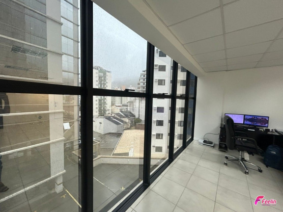 Imagem Sala Comercial à Venda, 47 m² em Centro - Florianópolis Imagem Sala Comercial à Venda, 47 m² em Centro - Florianópolis