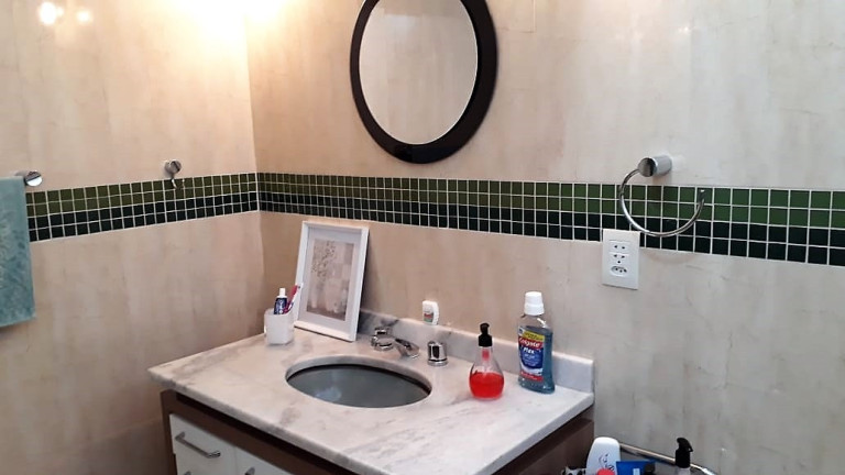 Imagem Sobrado com 3 Quartos à Venda, 411 m² em Igara - Canoas Imagem Sobrado com 3 Quartos à Venda, 411 m² em Igara - Canoas