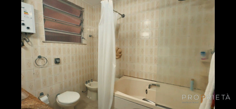 Imagem Apartamento com 3 Quartos à Venda, 167 m² em Copacabana - Rio De Janeiro