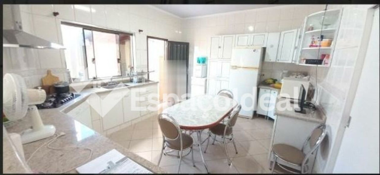 Imagem Casa com 3 Quartos à Venda, 225 m² em Jardim Itamaraty - Lençóis Paulista Imagem Casa com 3 Quartos à Venda, 225 m² em Jardim Itamaraty - Lençóis Paulista