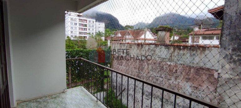 Imagem Apartamento com 2 Quartos para Alugar, 89 m² em Alto - Teresópolis