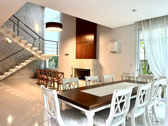 Imagem Casa com 4 Quartos à Venda, 440 m² em Alphaville - Santana De Parnaíba