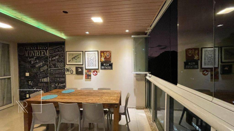 Imagem Apartamento com 4 Quartos à Venda, 170 m² em Praia Da Costa - Vila Velha Imagem Apartamento com 4 Quartos à Venda, 170 m² em Praia Da Costa - Vila Velha