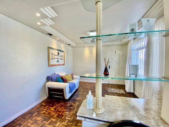 Imagem Casa com 3 Quartos à Venda, 278 m² em Boqueirão - Curitiba Imagem Casa com 3 Quartos à Venda, 278 m² em Boqueirão - Curitiba