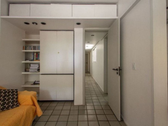 Imagem Apartamento com 4 Quartos à Venda, 234 m² Imagem Apartamento com 4 Quartos à Venda, 234 m²