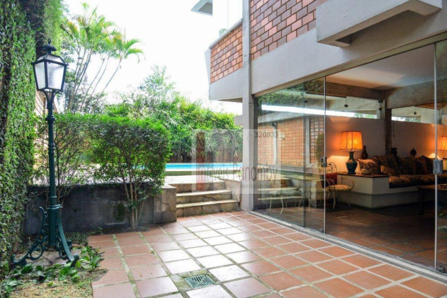 Imagem Casa com 5 Quartos à Venda, 680 m² em Cidade Jardim - São Paulo