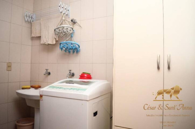 Imagem Casa com 5 Quartos à Venda, 300 m² em Alto Da Boa Vista - Campos Do Jordão Imagem Casa com 5 Quartos à Venda, 300 m² em Alto Da Boa Vista - Campos Do Jordão