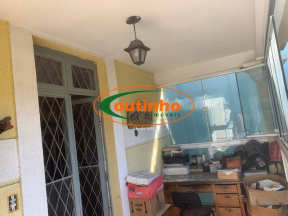 Imagem Casa com 4 Quartos à Venda, 224 m² em Maracanã - Rio De Janeiro Imagem Casa com 4 Quartos à Venda, 224 m² em Maracanã - Rio De Janeiro