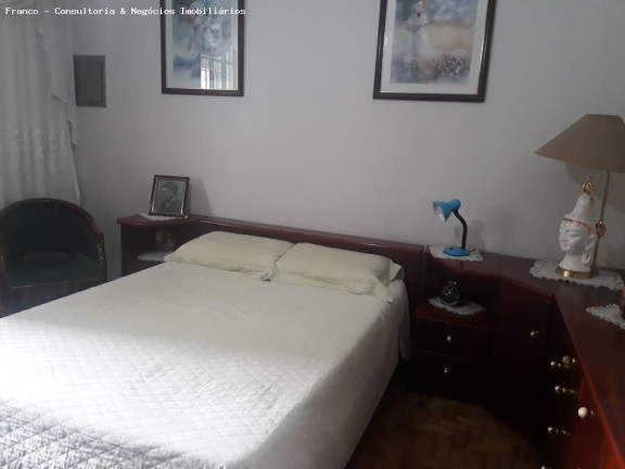 Imagem Casa com 3 Quartos à Venda, 220 m² em Vila Bastos - Santo André Imagem Casa com 3 Quartos à Venda, 220 m² em Vila Bastos - Santo André