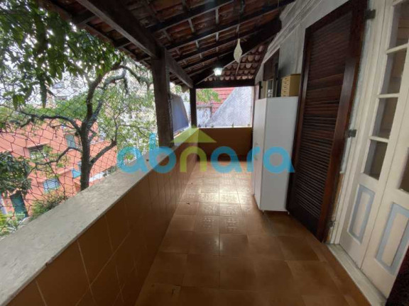 Imagem Casa com 4 Quartos à Venda, 300 m² em Copacabana - Rio De Janeiro