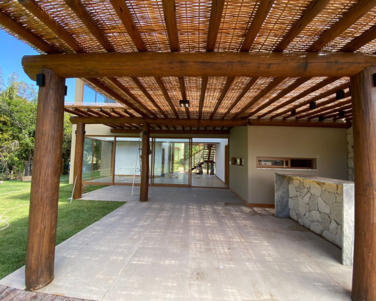 Casa com 4 Quartos à Venda,  em Praia Do Forte - Mata De São João