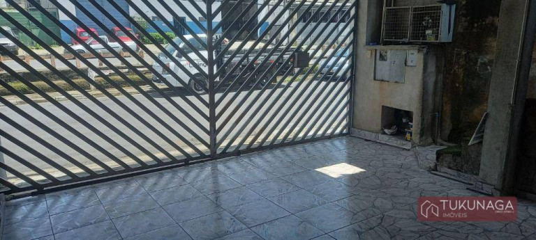 Imagem Casa com 5 Quartos à Venda, 162 m² em Jardim Vila Galvão - Guarulhos Imagem Casa com 5 Quartos à Venda, 162 m² em Jardim Vila Galvão - Guarulhos
