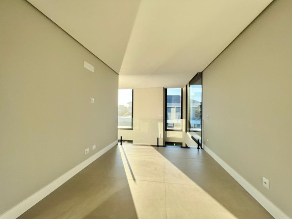 Imagem Casa com 5 Quartos à Venda, 320 m² em -- - Capao Da Canoa Imagem Casa com 5 Quartos à Venda, 320 m² em -- - Capao Da Canoa
